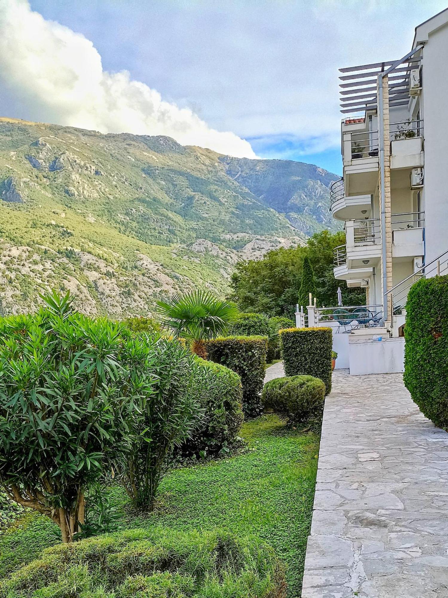 Apartment Kotor Exterior photo